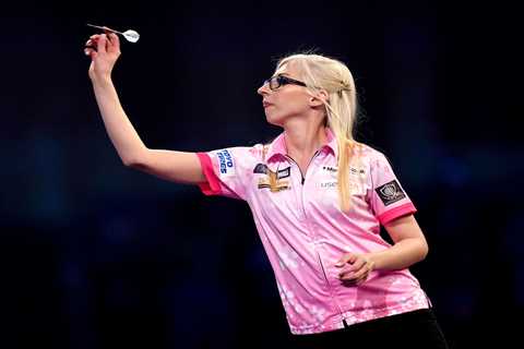 Fallon Sherrock reveals her three New Year’s resolutions as Darts star pushes for more equality in..