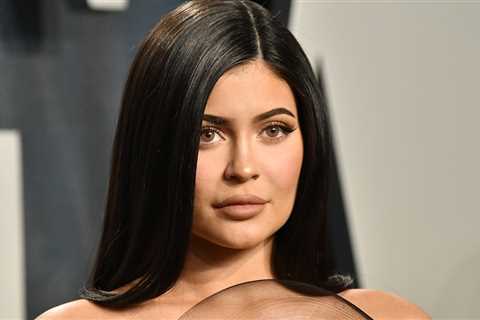 Kylie Jenner shuts down rumors about her birth