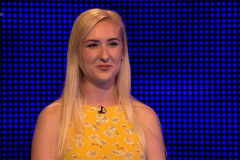 The Chase fans all have the same complaint as contestant takes low offer with Bradley Walsh taking..