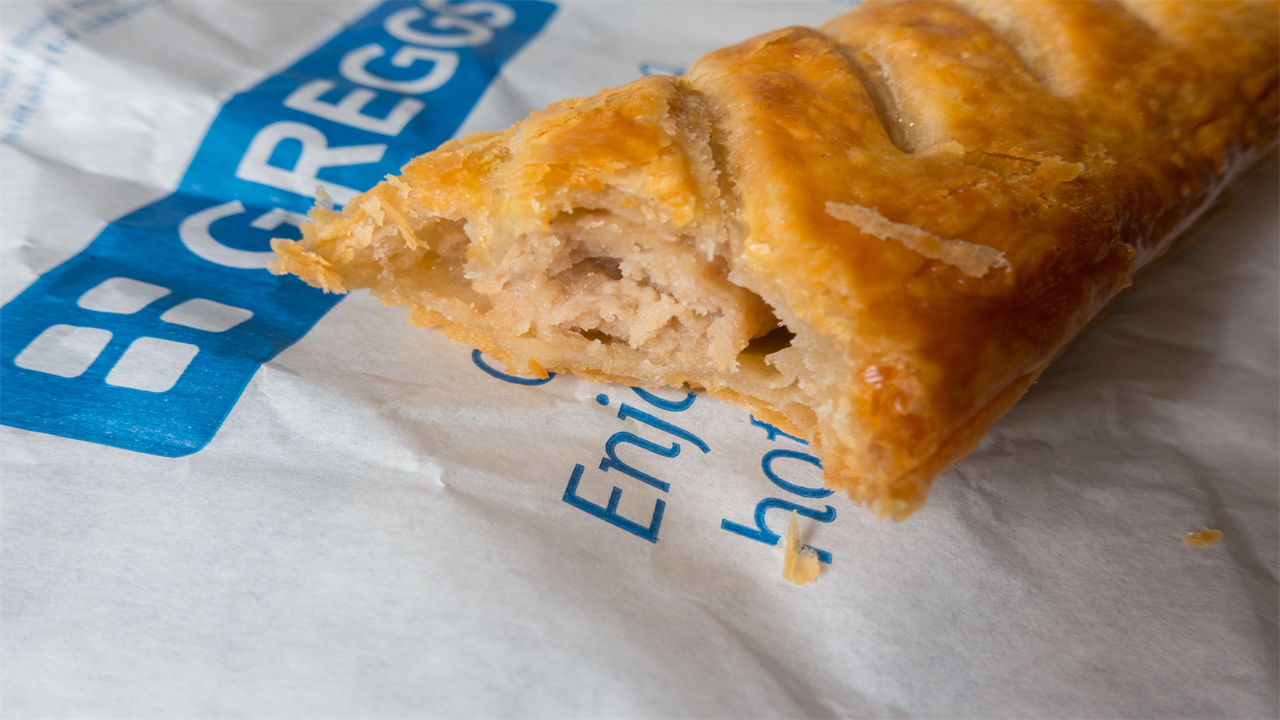 Greggs is giving out FREE sausage rolls for the Jubilee weekend – how to get one