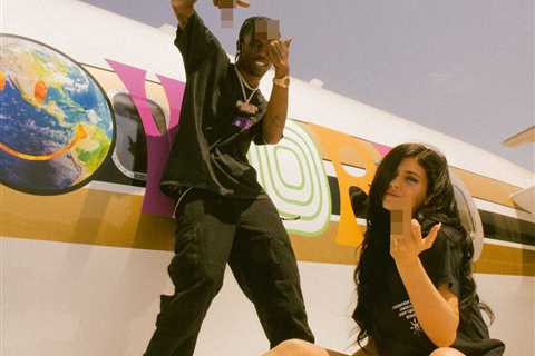 Kylie Jenner looks unrecognizable as she flips off camera with baby daddy Travis Scott in..