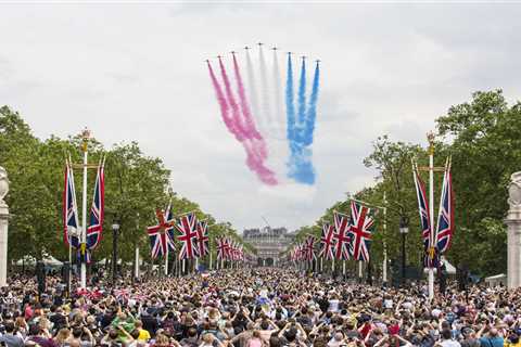 Queen will celebrate Platinum Jubilee with 6-minute flypast including 70 aircraft while she watches ..