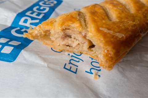 Greggs is giving out FREE sausage rolls for the Jubilee weekend – how to get one