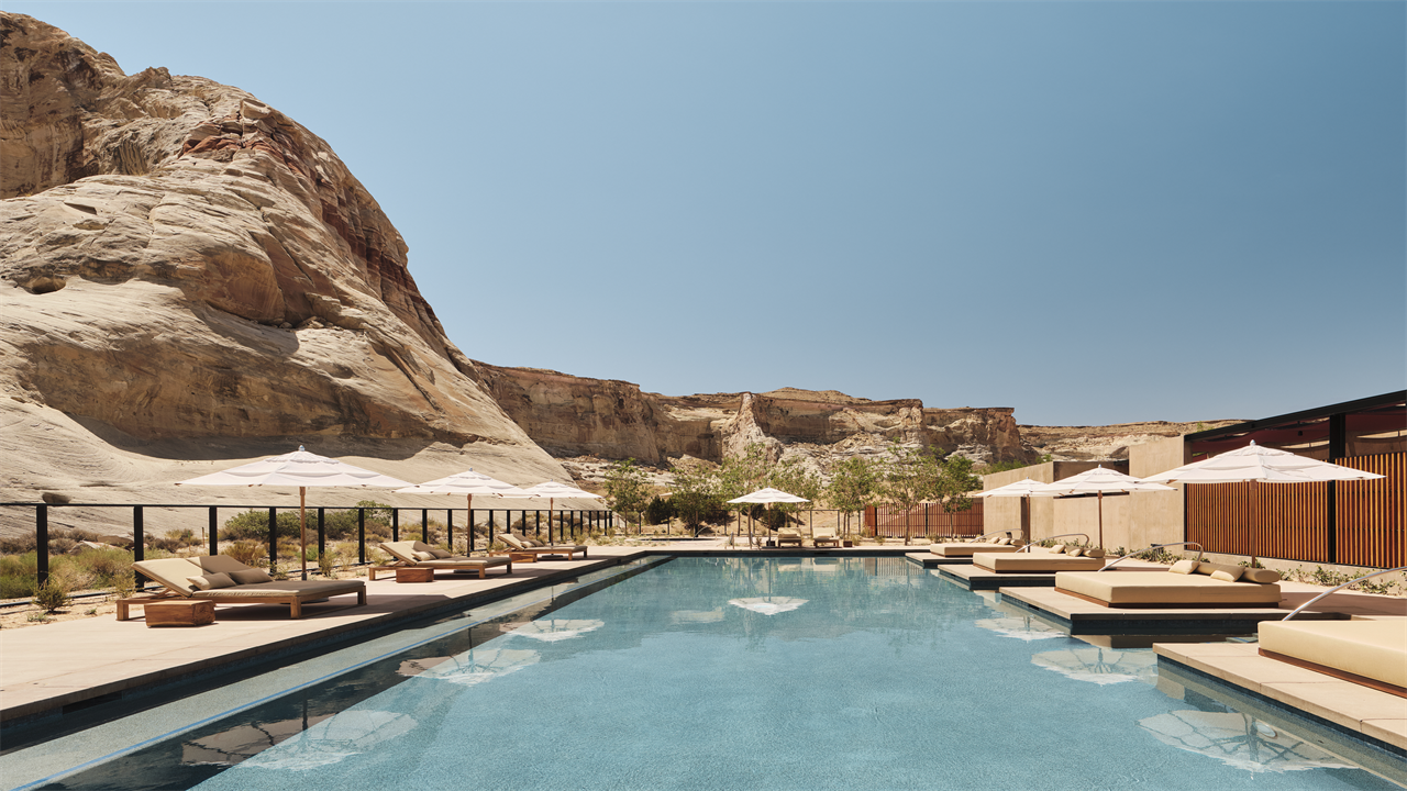 Inside Kylie Jenner’s lavish Utah girls getaway featuring lake tubing, tanning & $5K-per-NIGHT luxury hotel suite