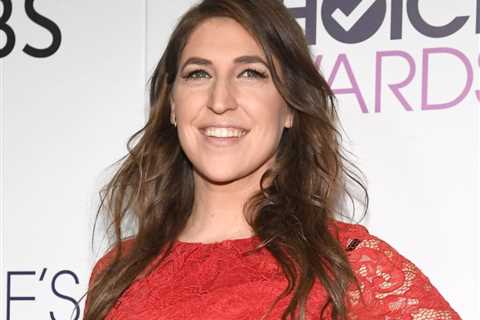 Fans Rally Around Mayim Bialik After She Talks About Being Insulted By Critics