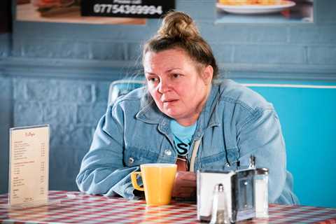 EastEnders star Lorraine Stanley worlds away from character Karen in glam snap during night out..