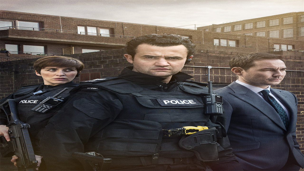 Police tell me I could be a real copper, says Line of Duty’s Daniel Mays