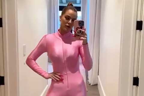 Khloe Kardashian’s thinner-than-ever frame pokes out of spandex pink bodysuit as fans fear she’s..