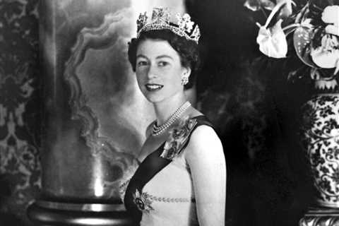 This Future First Lady Was A Reporter At Queen Elizabeth’s 1953 Coronation