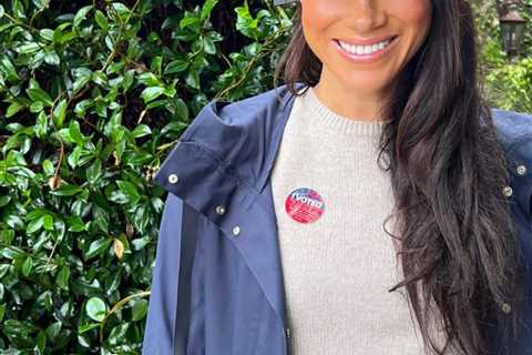 Meghan Markle shows off ‘I voted’ sticker as she beams in new snap shared for US midterm elections