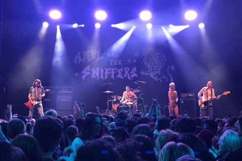 Amyl and the Sniffers at Terminal 5–9/23/2022