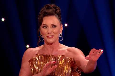 Strictly Come Dancing’s Shirley Ballas leaves fans stunned with emotional tribute to her mum as she ..