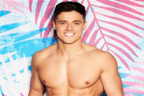 Love Island star unrecognisable after dramatic hair makeover