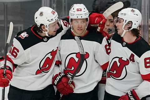 Devils topple Panthers to snap six-game losing streak