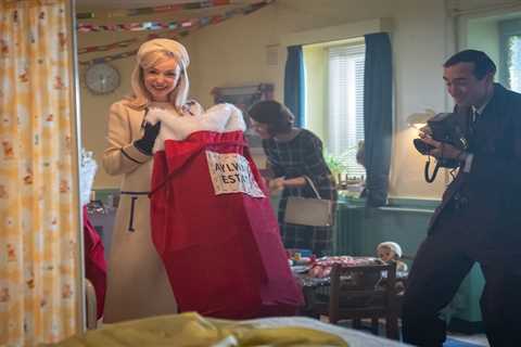 What time is the Call The Midwife Christmas special 2022 on BBC1?