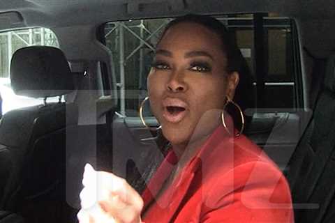 'RHOA' Star Kenya Moore Says Her Endless Divorce Drags on Because No Prenup