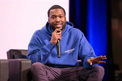 Meek Mill Apologizes for Filming Music Video in Ghanaian Presidential Palace