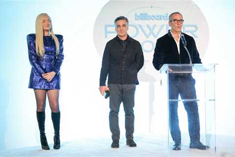 Monte & Avery Lipman Accepts Billboard’s Label of the Year Award From Kim Petras | Billboard Power..