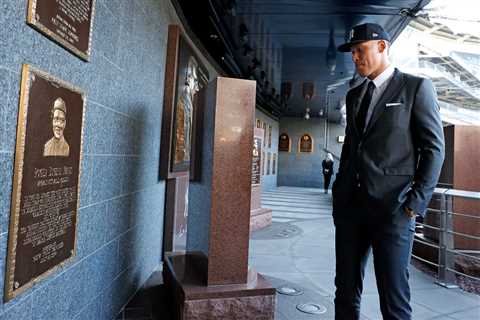 What Aaron Judge can learn from Roger Maris as he follows up record-breaking season