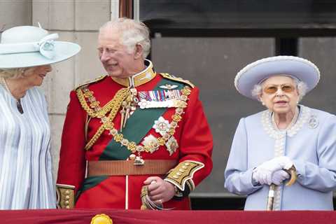 ‘Tragedy for The Queen’ – lucky Charles and Camilla strike gold with ‘best’ part of multi-million..