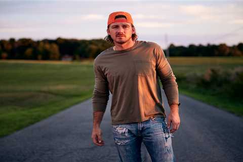 Morgan Wallen Returns to No. 1 on Artist 100 Chart for 7th Week