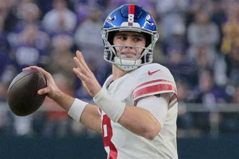 Dan Orlovsky, RGIII blast Daniel Jones’ $40 million Giants asking price: ‘Mind-boggling’