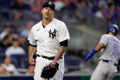 Frankie Montas reveals he was injured before Yankees trade