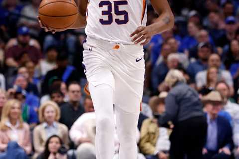 Suns fear lengthy absence for Kevin Durant after freak pregame slip
