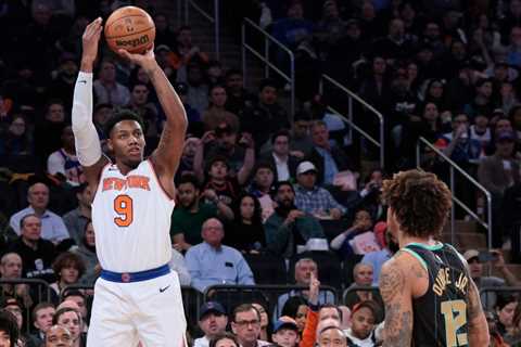 Knicks’ RJ Barrett goes cold late in loss to Hornets