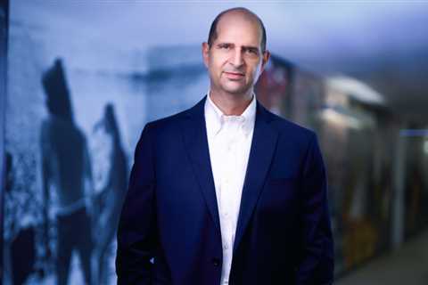 Warner Music Group CFO Eric Levin Announces Retirement