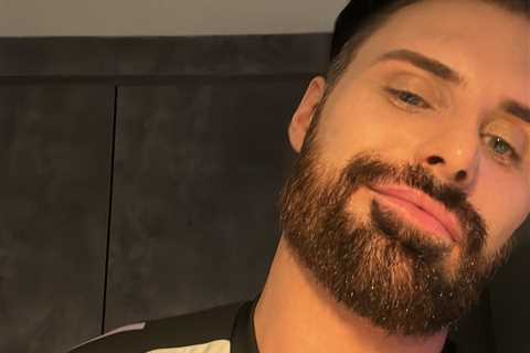 Rylan shows off his ‘natural ginger hair’ after running out of beard dye