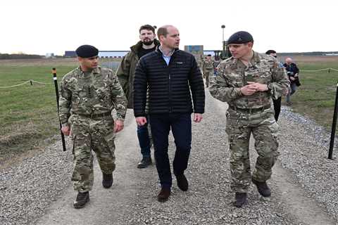 Prince William makes secret mission to Ukraine border and hails Brit troops ‘defending freedom’ as..