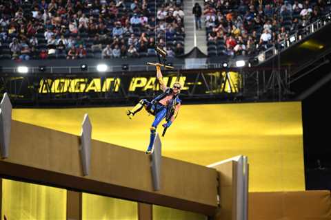 Logan Paul enters WrestleMania 39 match on zipline, stuns with frog splash