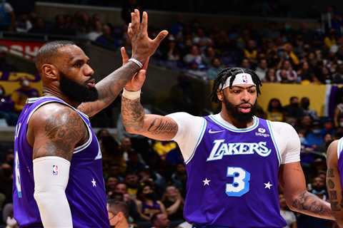Lakers vs. Timberwolves odds, predictions, pick for NBA play-in tournament