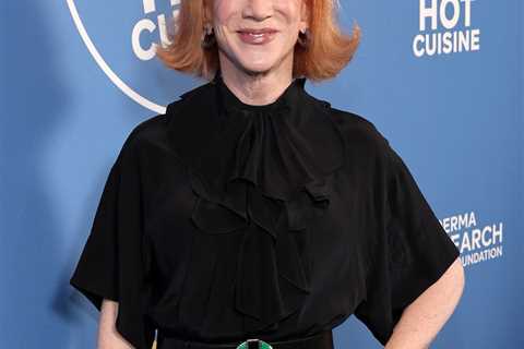 Kathy Griffin Says She Has 'Extreme Case' of Complex PTSD After 2017 Trump Controversy
