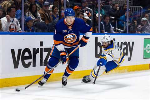 Defenseman Noah Dobson enters pivotal summer as Islanders look for more growth