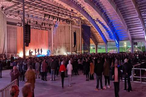 Is the Saint Louis Music Park an Indoor Venue?