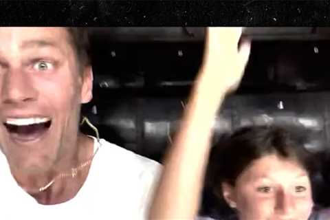 Tom Brady Freaks Out On 'Tower Of Terror' Ride During Disney Day With Kids