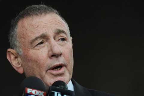 Hollywood Litigation Firm Drops Late Howard Weitzman’s Name in Rebrand