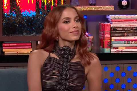 Anitta Reveals NSFW Item Thrown at Her Onstage & Talks Hottest Man in Music on ‘WWHL’