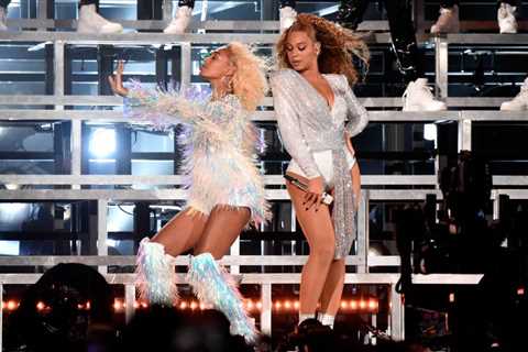 Solange Shows Love to Beyoncé & Blue Ivy After D.C. Renaissance Shows: ‘Forever in Awe’