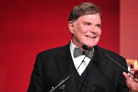 Fordham naming football stadium after famous alum Joe Moglia