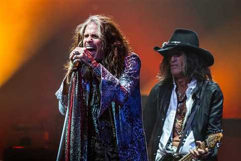 Aerosmith Kick Off 'Peace Out' Farewell Tour: Set List, Photos