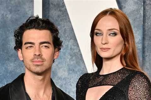 Joe Jonas And Sophie Turner Are Divorcing After Four Years Of Marriage