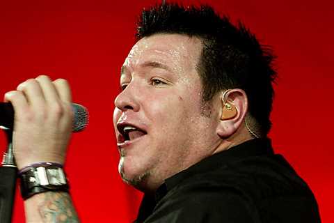 Smash Mouth Lead Singer Steve Harwell Cremated Ahead of Public Memorial