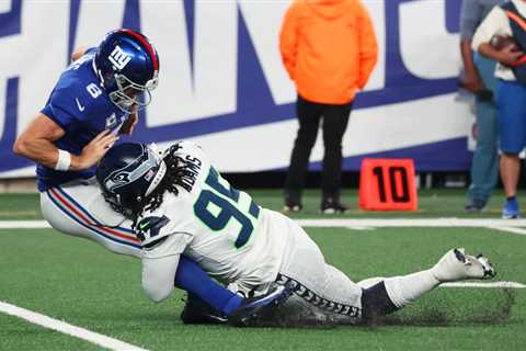 Dreadful offensive line leaves Daniel Jones out to dry versus Seahawks: ‘No excuse’
