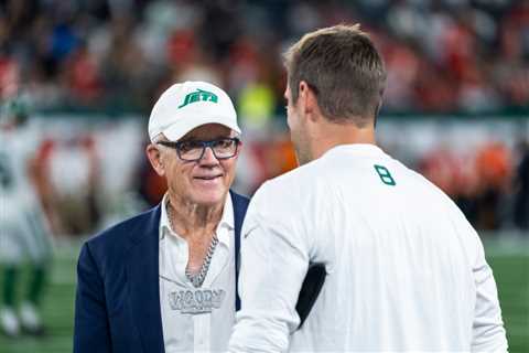 Woody Johnson’s Taylor Swift photo didn’t sit well with some Jets fans