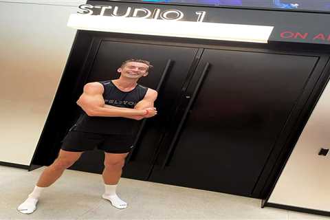BBC Breakfast's Ben Thompson wows fans with 'super sexy' gym pics