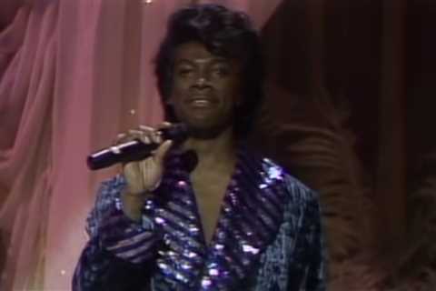 When Eddie Murphy Got Into James Brown's Hot Tub