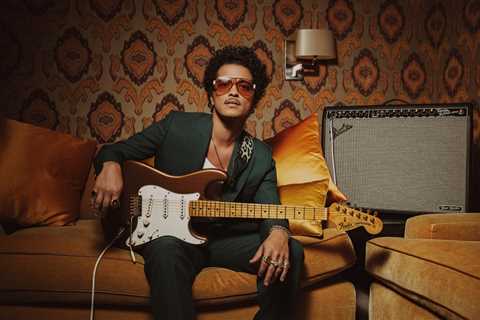 Bruno Mars Teams With Fender to Release His Own Signature Guitar: Where to Buy the..